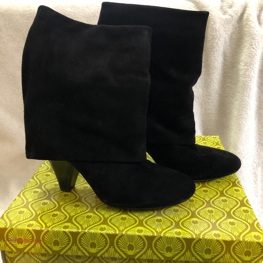 Formal booties, suade